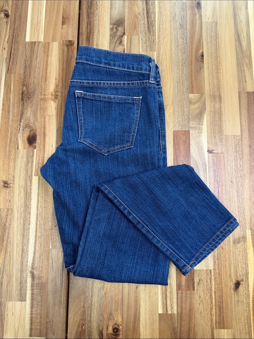 Old Navy The Diva Straight Leg Low Rise Jeans